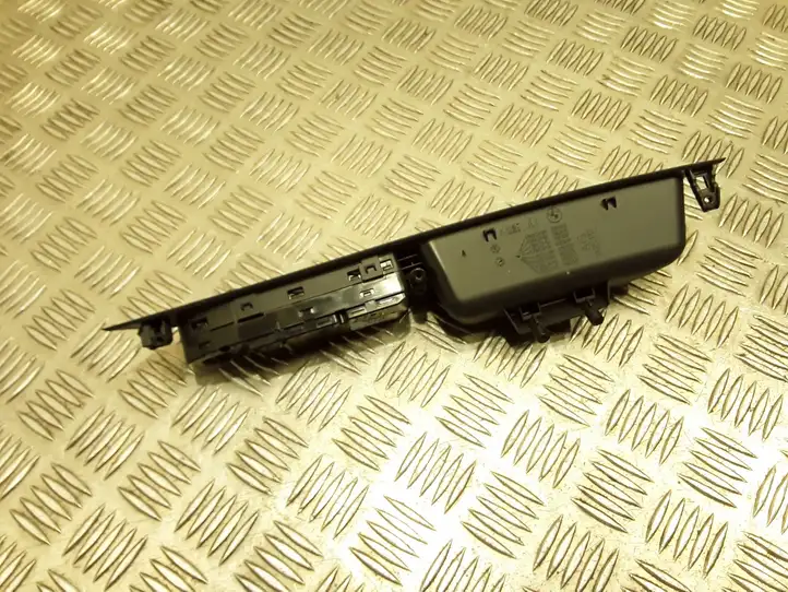 BMW 5 E60 E61 (2004 - 2010) 912211101 Блок кнопок стеклоподъемников — фото 2