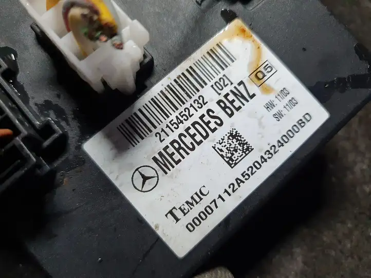 Mercedes-Benz E W211 (2002 - 2009) 2115452132 Модуль комфорта — фото 2