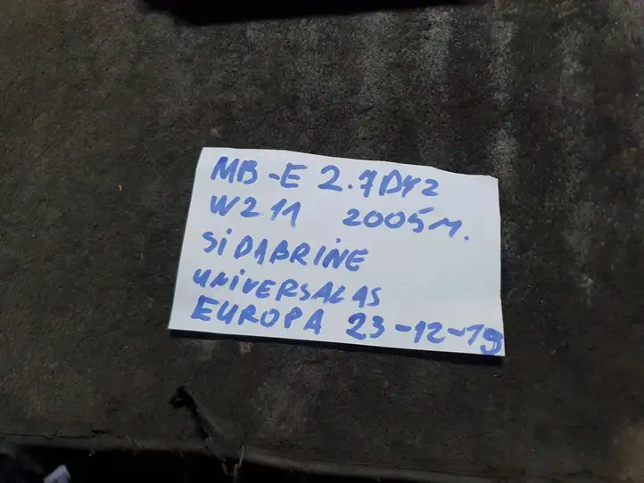 Mercedes-Benz E W211 (2002 - 2009) A2115400482 Крышка ящика предохранителей — фото 5