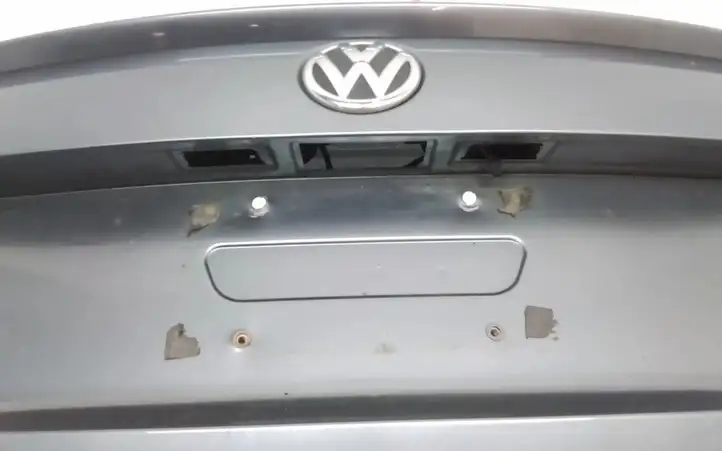Volkswagen PASSAT B7 USA (2012 - 2016) Крышка багажника — фото 3