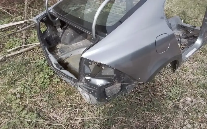 Volvo S60 (2013 - 2018) Задняя часть кузова — фото 2