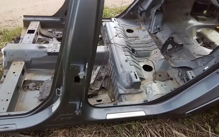 Volvo S60 (2013 - 2018) Задняя часть кузова — фото 3