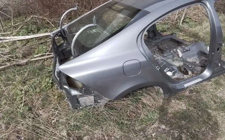 Volvo S60 (2013 - 2018) Задняя часть кузова — фото 5