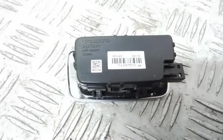 Volvo S90, V90 (2016 - 2020) 31497538 Задняя подсветка — фото 2