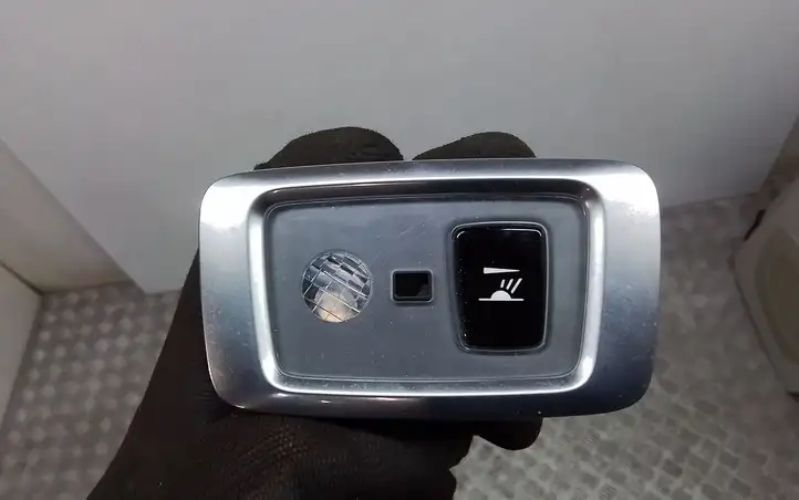 Volvo S90, V90 (2016 - 2020) 31497538 Задняя подсветка — фото 3