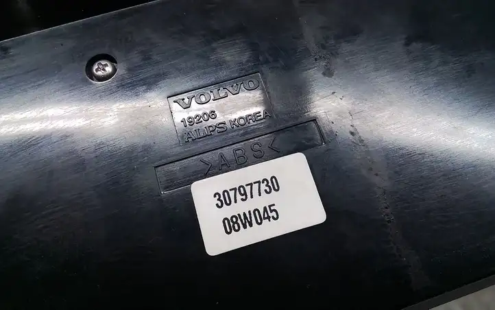 Volvo V70 (2007 - 2013) 30797730 Включатель (включатели) памяти — фото 4