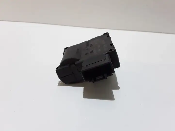 Audi Q7 4L (2005 - 2009) 0132801319 Двигатель задвижки потока воздуха — фото 3