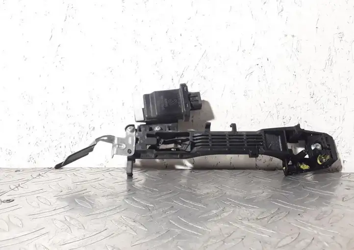 Lexus GS 300 350 430 450h (2004 - 2007) 8999130040 Крепление наружной ручки задней двери — фото 6