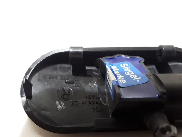 Audi A4 S4 B8 8K (2007 - 2011) 8E0955988 Форсунка омывателя лобового стекла — фото 4