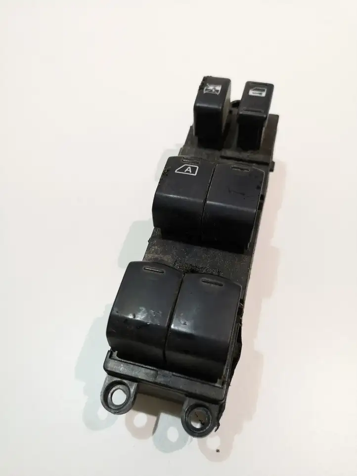 Subaru Legacy (2009 - 2013) Блок кнопок стеклоподъемников — фото 1
