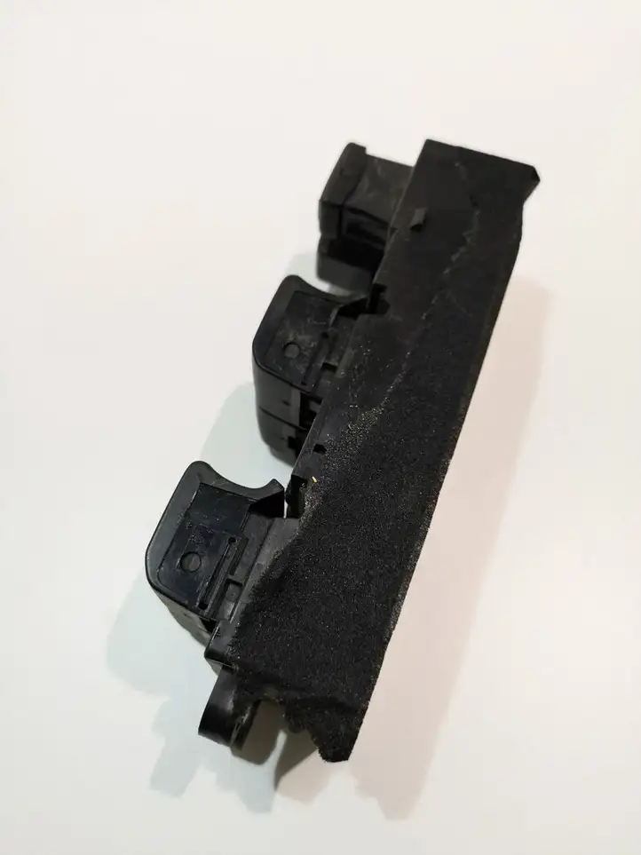 Subaru Legacy (2009 - 2013) Блок кнопок стеклоподъемников — фото 2