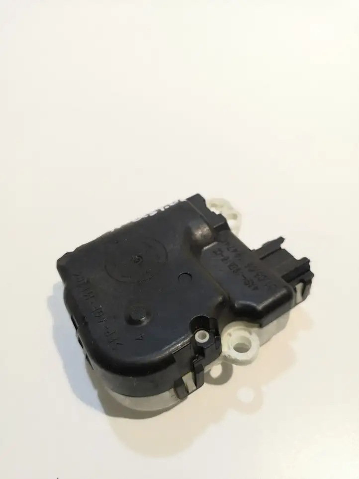 Nissan Quest (2003 - 2009) 4ASH19E616CD Двигатель задвижки потока воздуха — фото 3