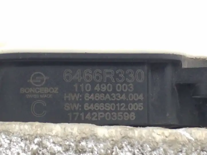 Ford Focus (2011 - 2015) 6466R330 Дифузор радиатора — фото 2