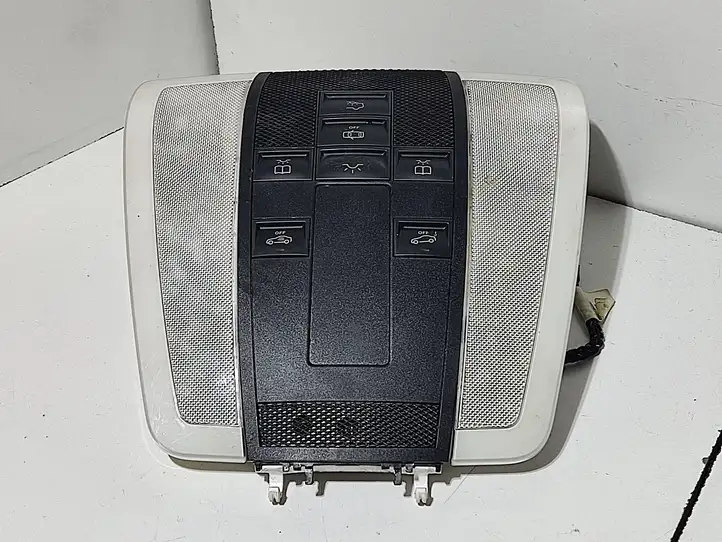 Mercedes-Benz C W204 (2007 - 2014) A2048208501 Передняя подсветка — фото 1