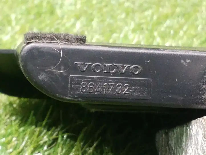 Volvo S60 (2000 - 2004) 8641732 Дополнительный стоп фонарь — фото 2