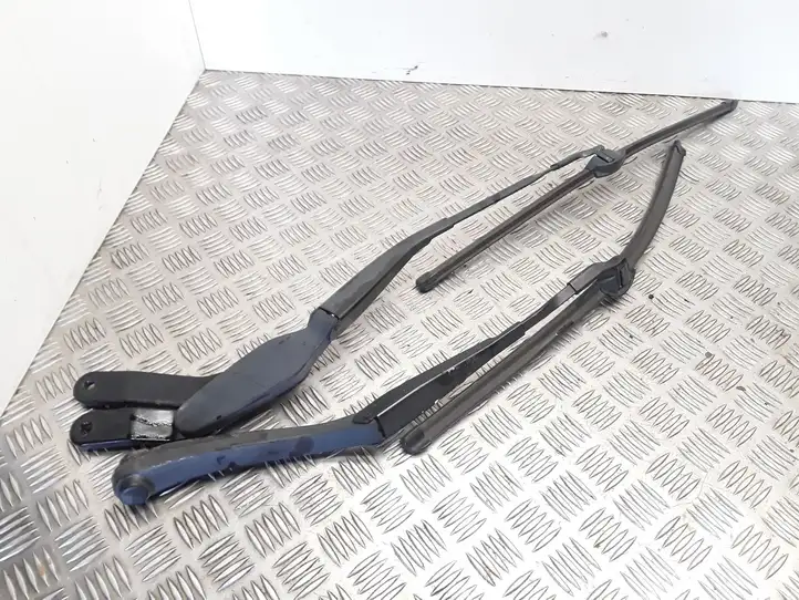 Mercedes-Benz E W212 (2009 - 2016) 3392125718 Комплект очистителей — фото 1