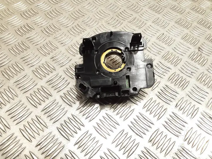 Audi A4 S4 B8 8K (2007 - 2011) 8R0953568H Контактное кольцо SRS — фото 1