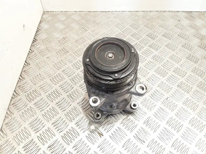 BMW 5 F10 F11 (2009 - 2016) 6452921646604 Компрессор (насос) кондиционера воздуха — фото 1