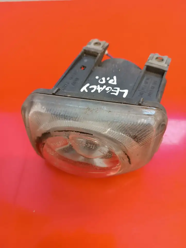 Subaru Legacy (2003 - 2009) 11420751 Передняя противотуманная фара — фото 1
