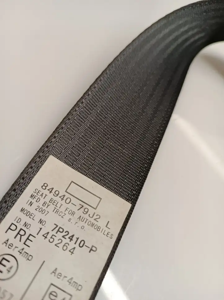 Suzuki SX4 (2006 - 2009) 8494079J2 Передний ремень безопасности — фото 3