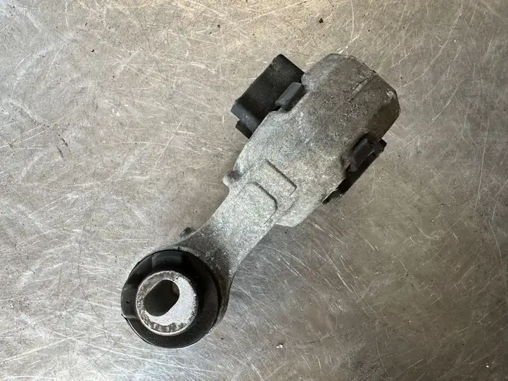 Nissan Qashqai (2006 - 2010) 11350JD000 Опора двигателя — фото 3