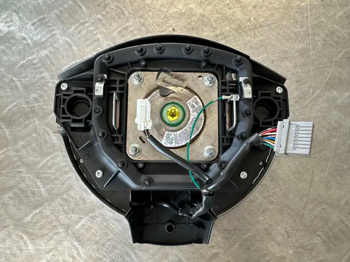 Nissan Qashqai (2010 - 2013) 98510BR26D Подушка безопасности руля — фото 1