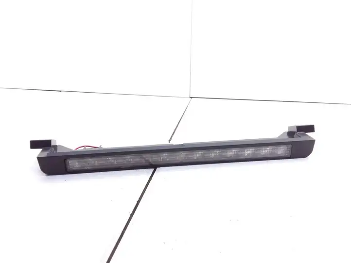 Nissan Almera Tino (2000 - 2003) 26590BU000 Дополнительный стоп фонарь — фото 1
