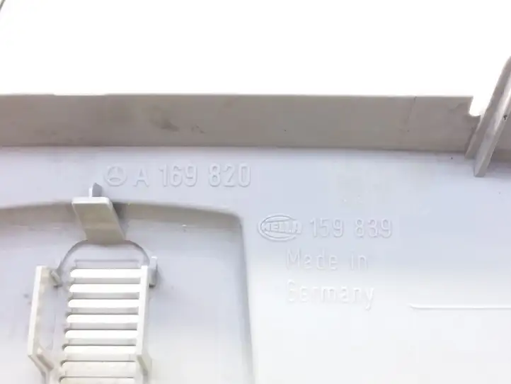 Mercedes-Benz A W169 (2004 - 2012) A169820 Передняя подсветка — фото 4
