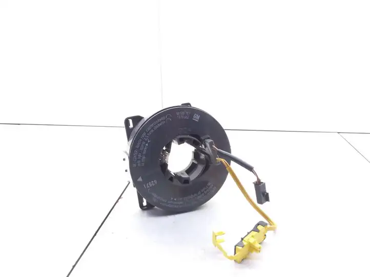 Opel Astra G (1998 - 2004) 90588757 Контактное кольцо SRS — фото 1