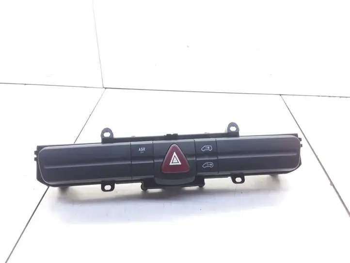 Volkswagen Crafter (2006 - 2016) 3368120105 Включатель аварийных фонарей — фото 1