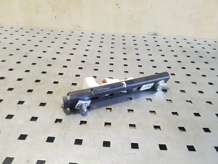 Nissan Qashqai (2010 - 2013) 87824JD000 Регулятор ремня безопасности — фото 4