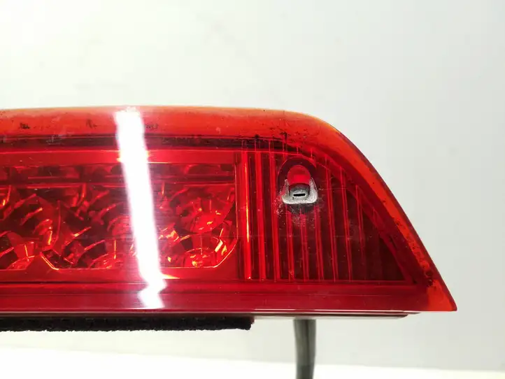 Hyundai ix35 (2009 - 2013) 927002Y0 Дополнительный стоп фонарь — фото 6