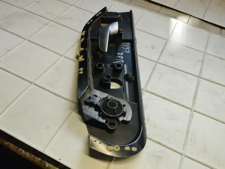 Volvo S60 (2000 - 2004) 8693724 Внутренняя ручка двери — фото 2