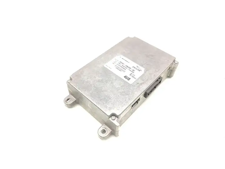 Land Rover Discovery 4 - LR4 (2009 - 2013) 2W93-19K350-AC Блок GSM — фото 1