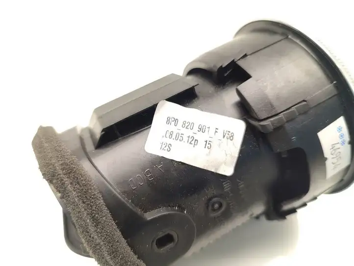 Audi A3/S3 8P (2008 - 2013) 8P0820901F Боковой воздушный дефлектор — фото 6