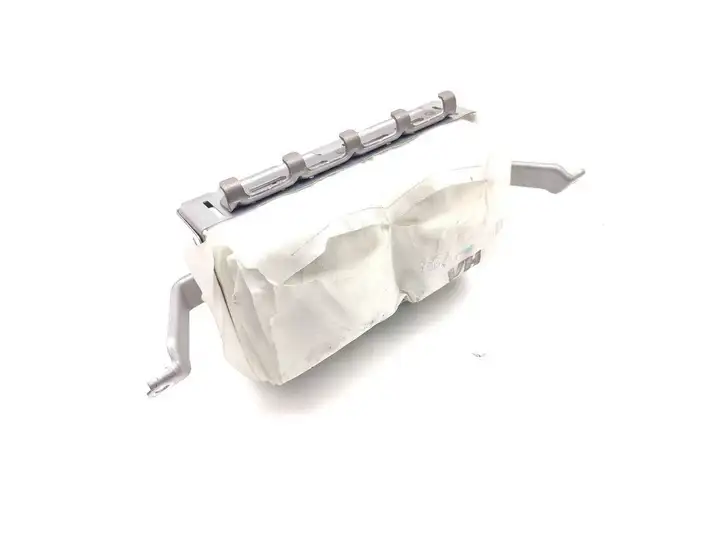 Toyota Avensis T270 (2012 - 2015) 82140-05010 Подушка безопасности пассажира — фото 1