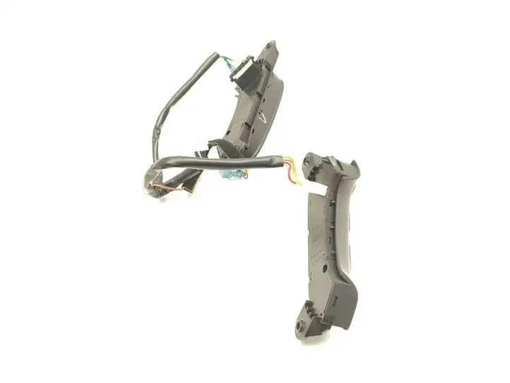 Hyundai Santa Fe (2005 - 2009) Кнопки на рулевом колесе — фото 4