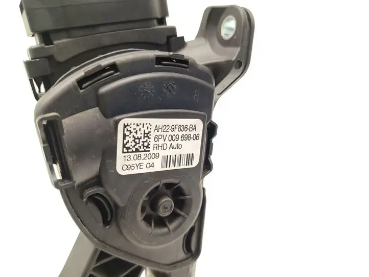 Land Rover Discovery 4 - LR4 (2009 - 2013) AH22-9F836-BA Педаль акселератора — фото 6