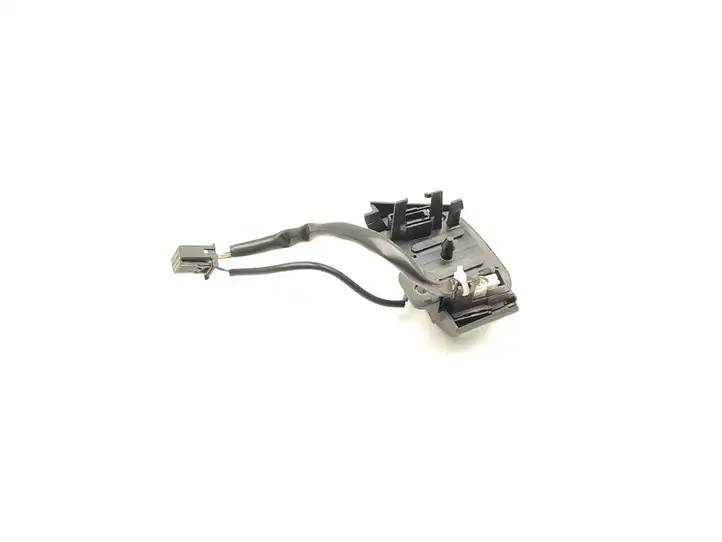 Toyota RAV 4 (XA20) (2000 - 2005) Кнопки на рулевом колесе — фото 4