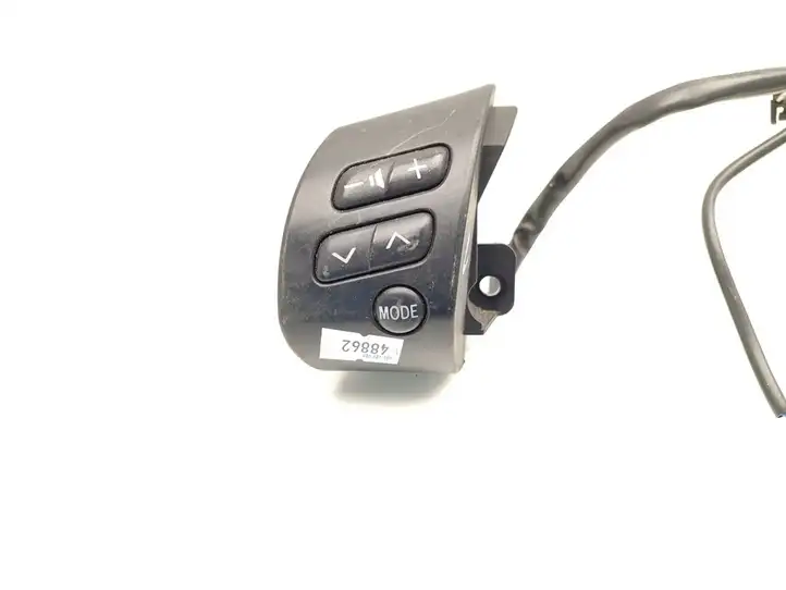 Toyota RAV 4 (XA20) (2000 - 2005) Кнопки на рулевом колесе — фото 6