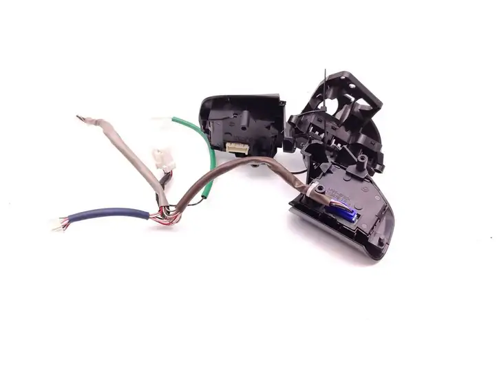 Mazda 3 II (2011 - 2013) 75B979 Кнопки на рулевом колесе — фото 4