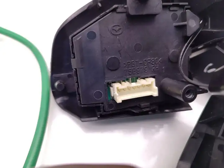 Mazda 3 II (2011 - 2013) 75B979 Кнопки на рулевом колесе — фото 7