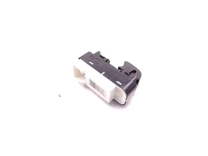 Mazda 3 II (2011 - 2013) BBP366380A Кнопка стеклоподъемников — фото 4