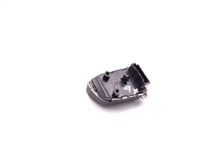 Kia Ceed (2006 - 2010) 96720-1H100 Кнопки на рулевом колесе — фото 5