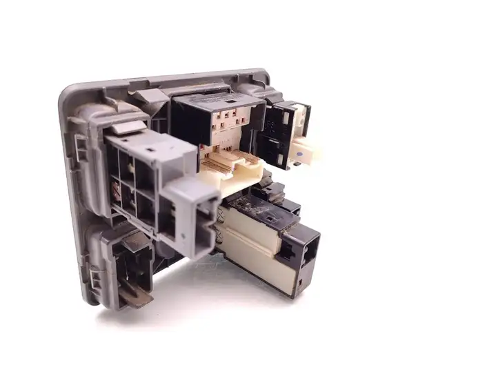 Toyota Hilux (AN10, AN20, AN30) (2011 - 2015) 55446-0K060 Включатель зеркал — фото 3