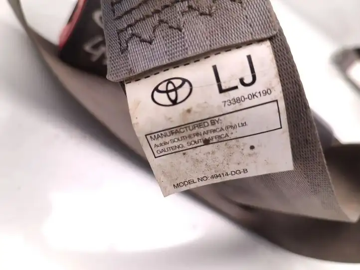 Toyota Hilux (AN10, AN20, AN30) (2011 - 2015) 73380-0K190 Задний ремень безопасности — фото 6