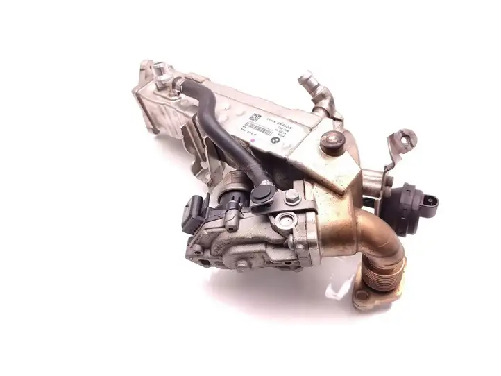 BMW 1 F20 F21 (2011 - 2019) 8574794 Охладитель клапана EGR — фото 2