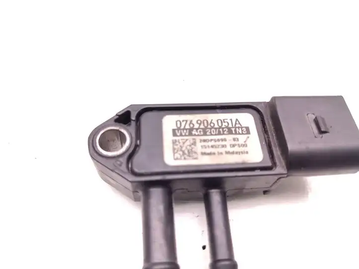 Audi A3/S3 8P (2004 - 2008) 076906051A Датчик давления выхлопных газов — фото 6