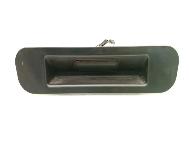 Opel Astra J (2009 - 2012) 13271375 Кнопка закрытия крышки багажника — фото 1