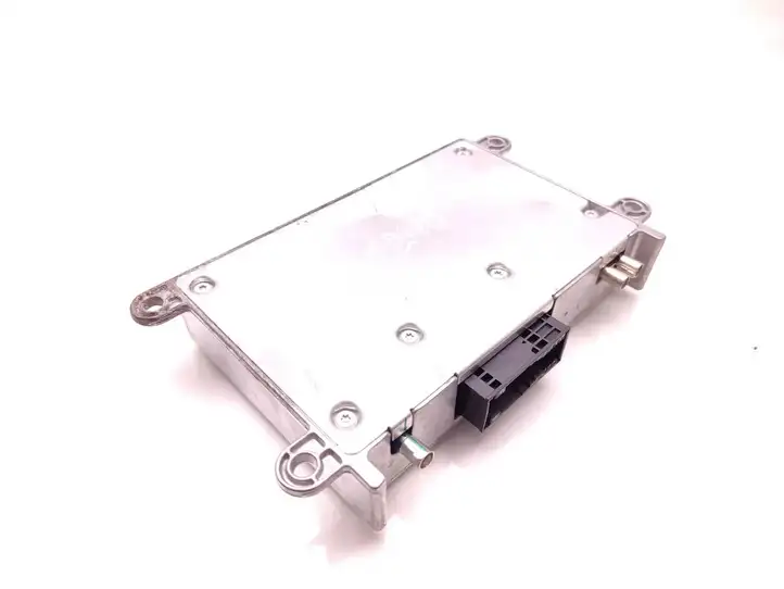 Mercedes-Benz R W251 (2005 - 2013) A2048202085 Блок GSM — фото 4